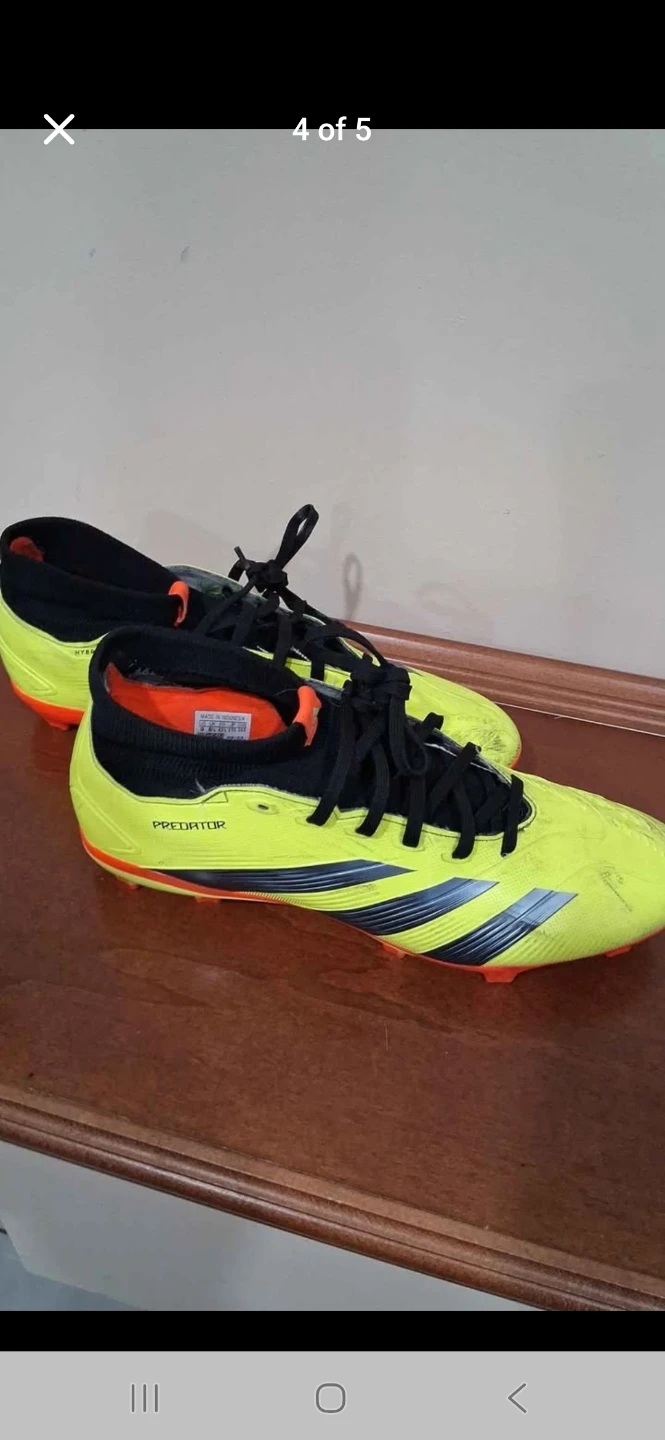 Predator hybridfeel addidas cleats size 9