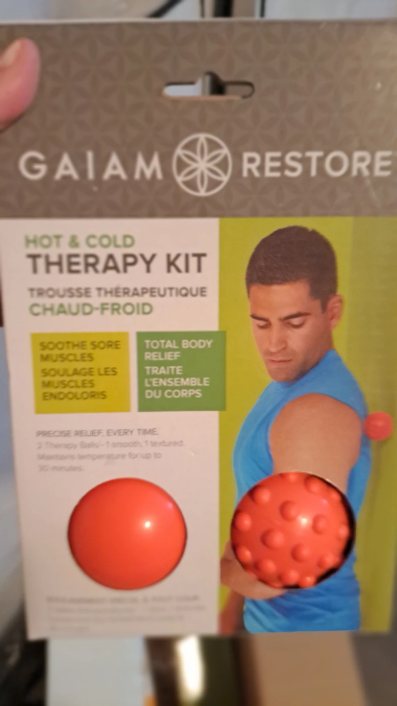 Gaiam Restore Hot & Cold Therapy Kit