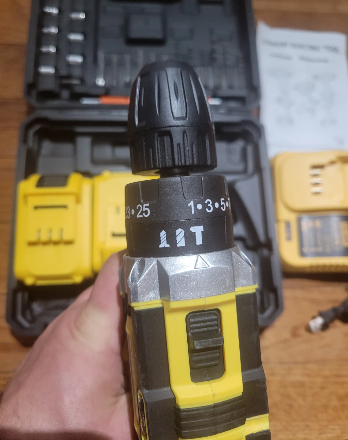 NEW Cordless Hammer Drill Set with 2 Batteries 4.0Ah - photo 3