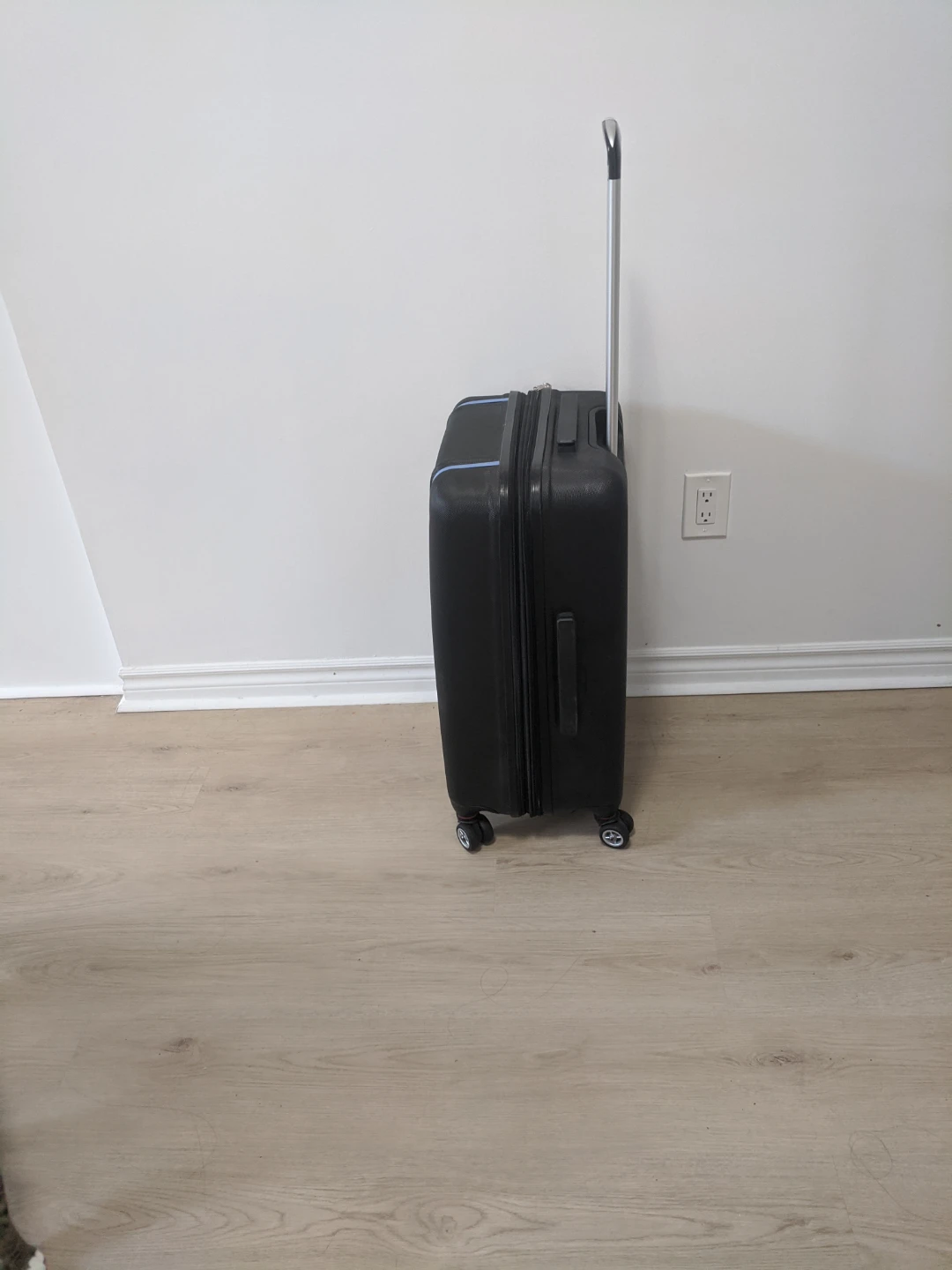 Samsonite  Hardside Luggage - photo 2