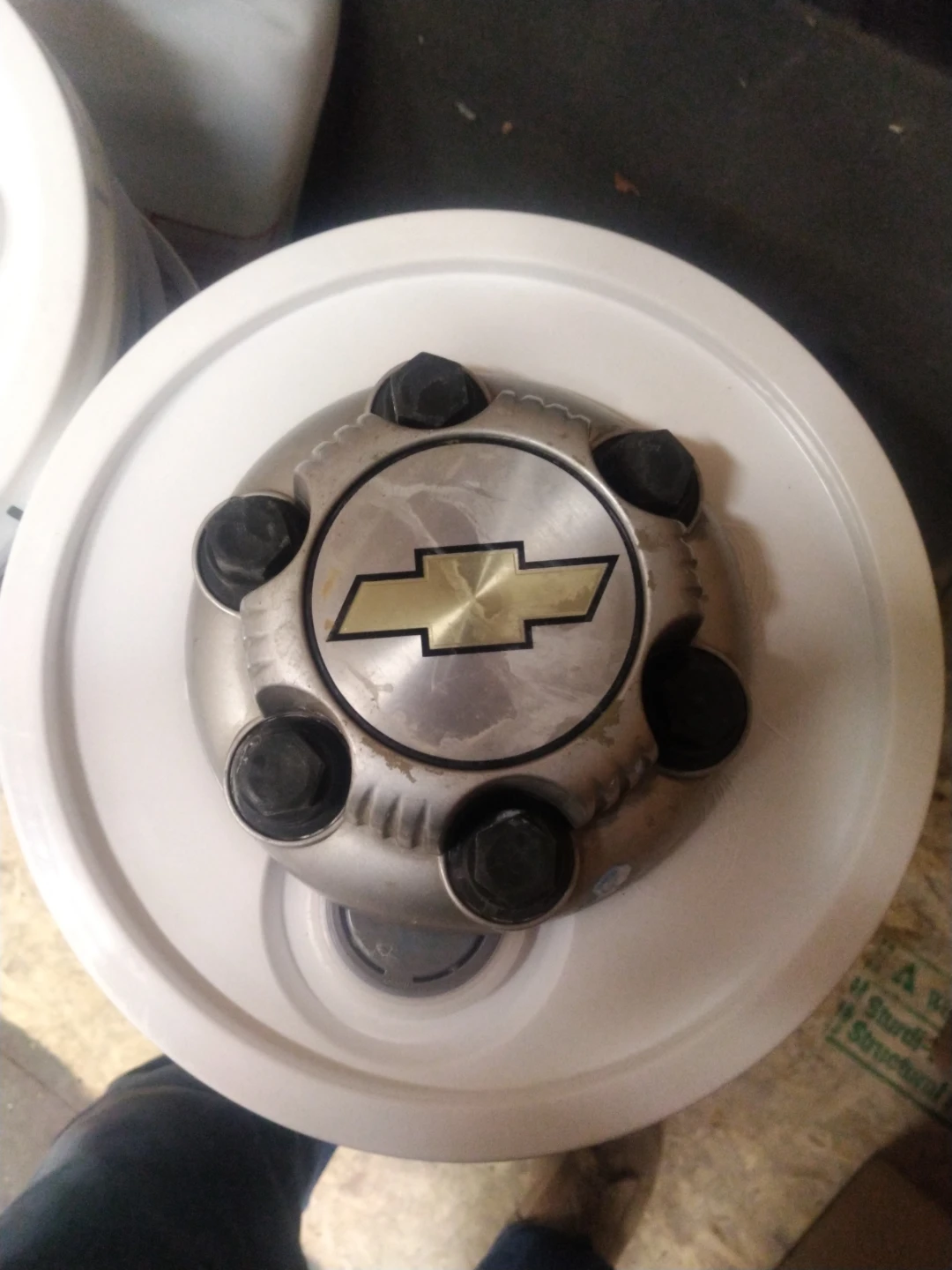 Chevrolet Hubcap for 1500 van or truck.5 available