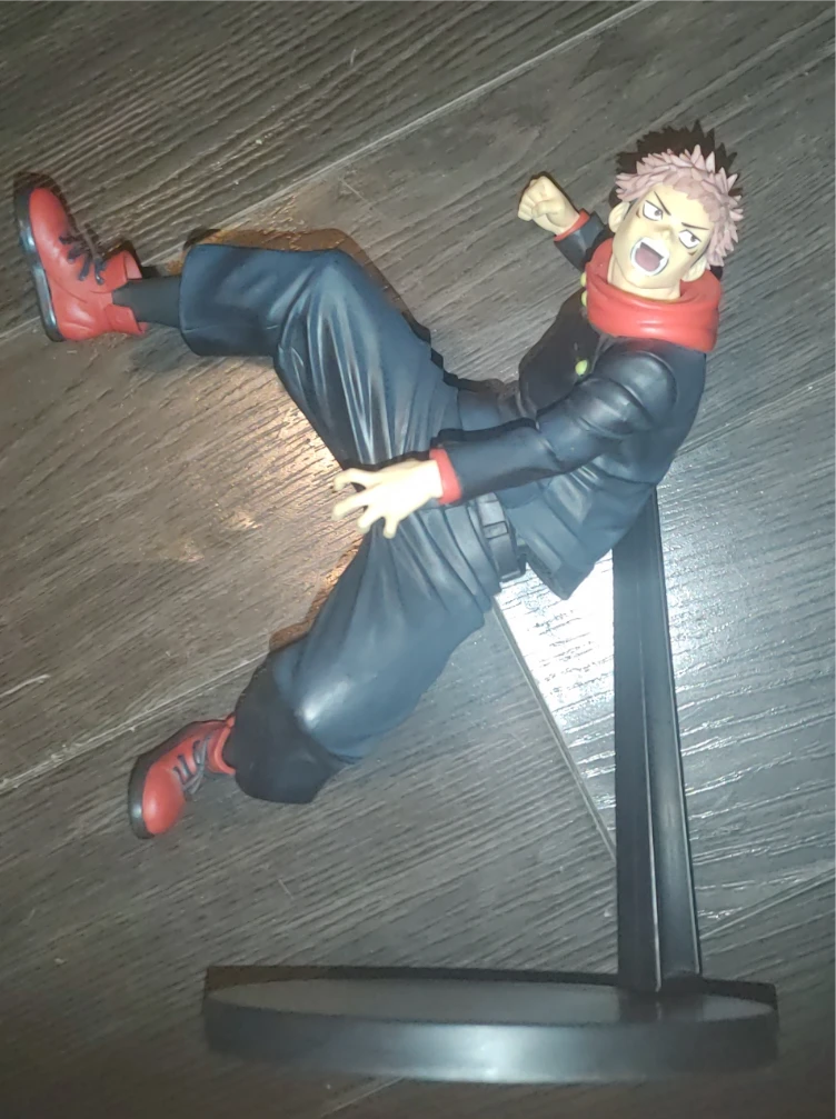 Jjk yuji itadori Anime Figure