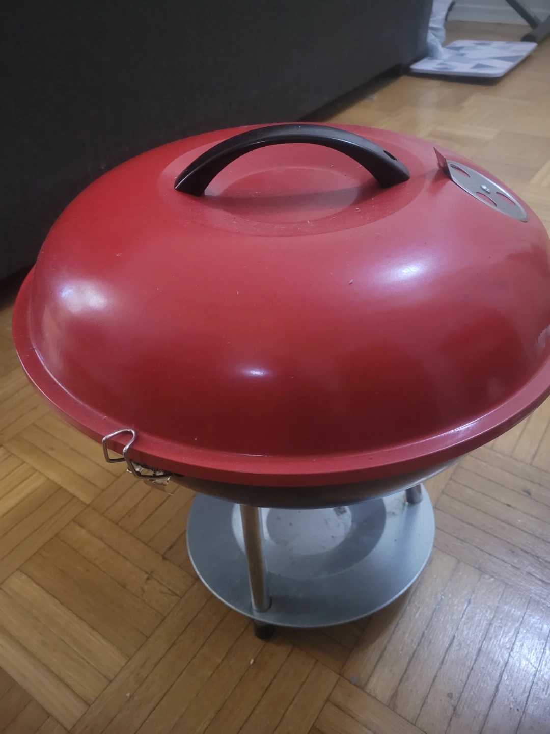 Red Kettle BBQ Grill