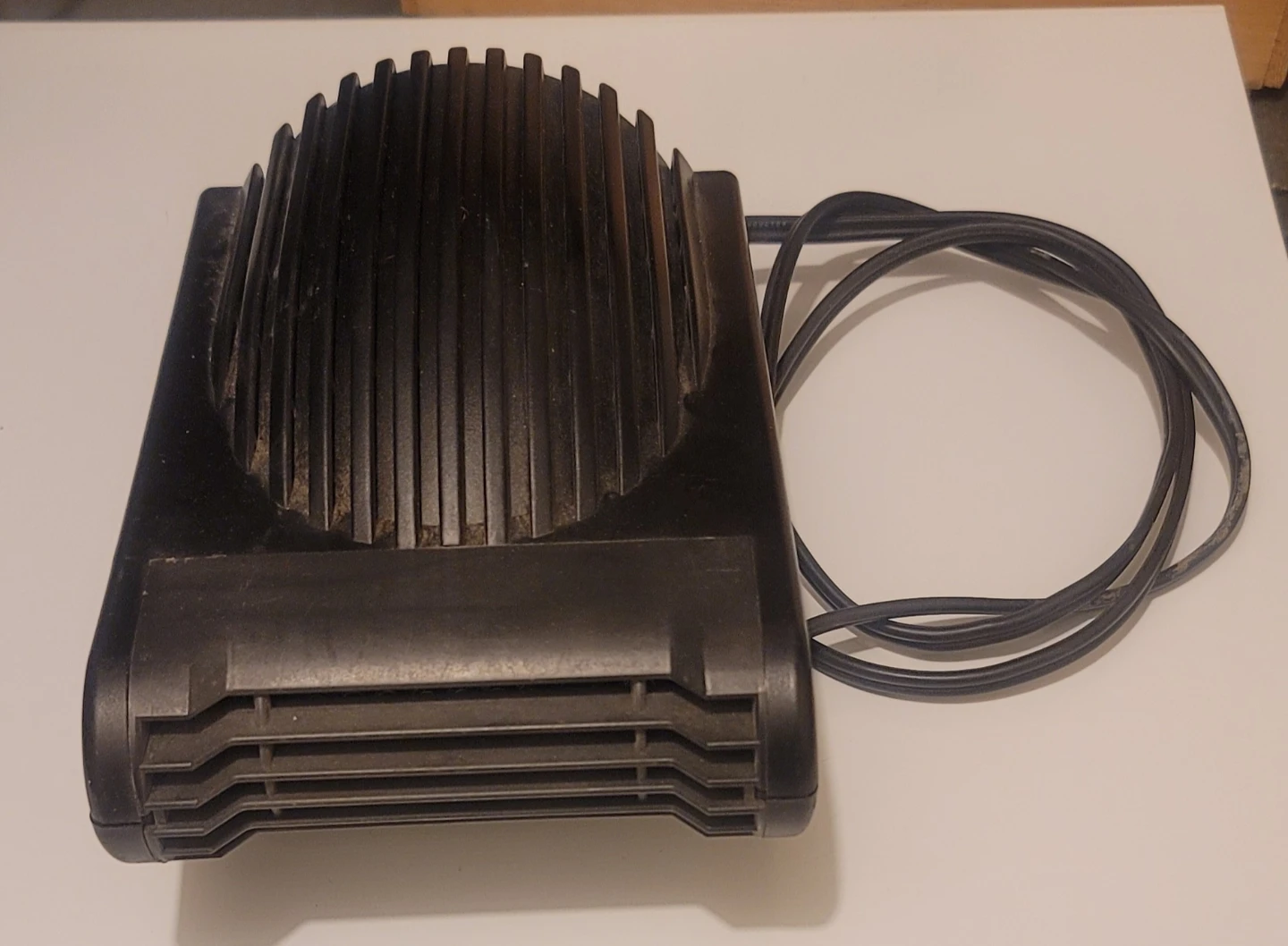 Black Electric Car warmer