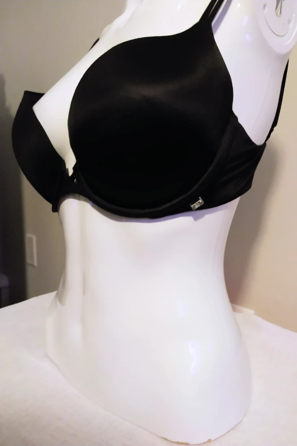 Victoria Secret Black Smooth Push-Up Bra Size 32DD - photo 5