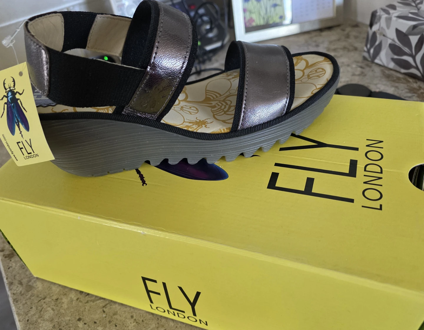 FLY London Idra Graphite Sandals Size 38