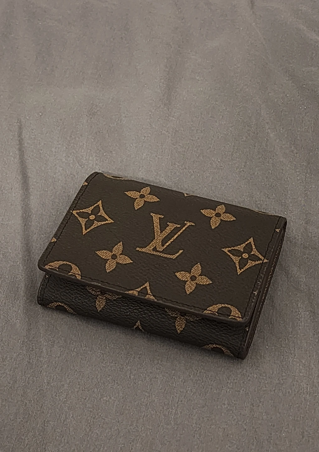 Louis Vuitton Monogram Canvas Card Holder