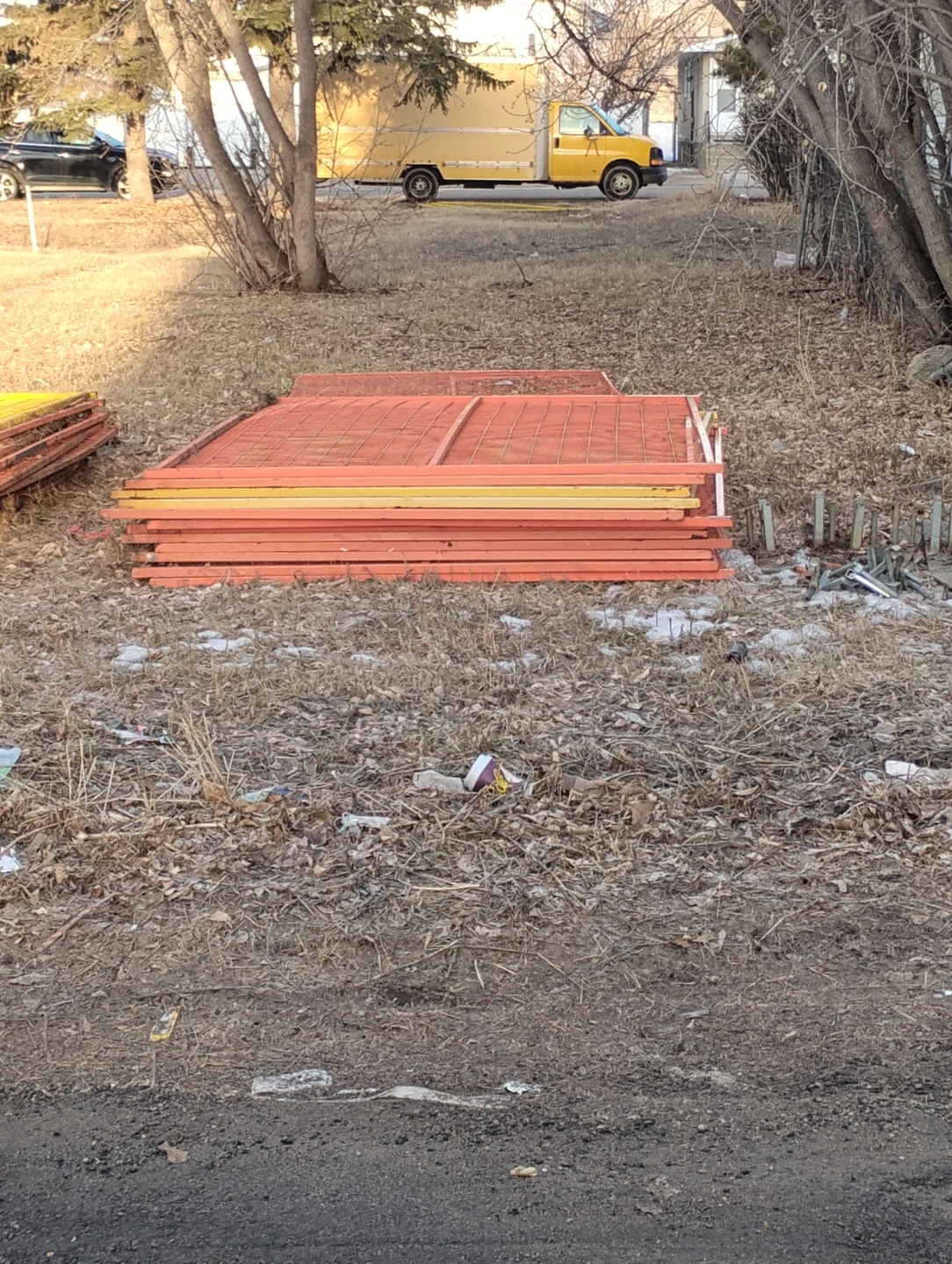 16 (6ft x 9ft) Temporary Construction Fencing Panels+Base Feet - photo 2