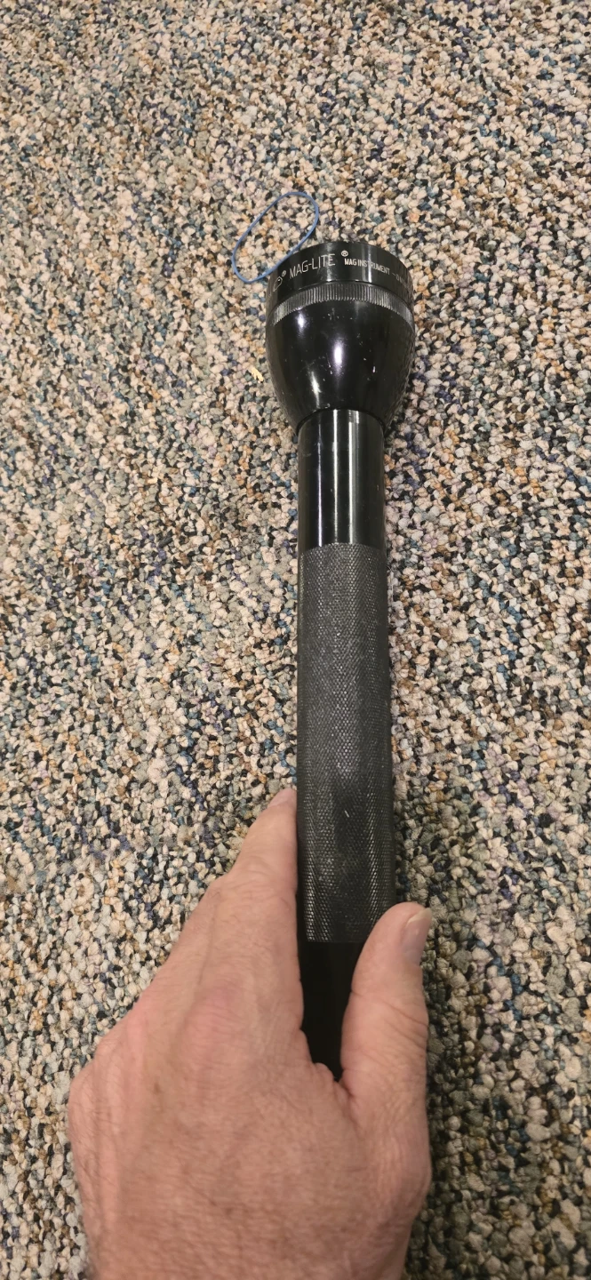 Black Mag-Lite Flashlight C cell