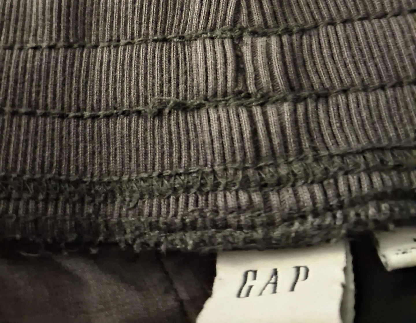 GAP Jogger Pants - Medium - photo 2