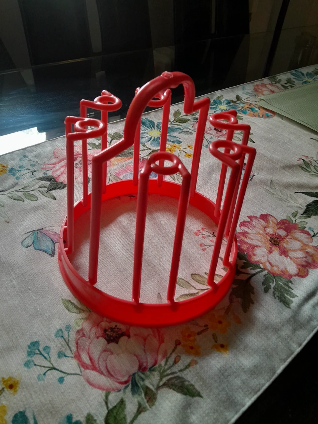 Red Plastic Cup Drying Rack
