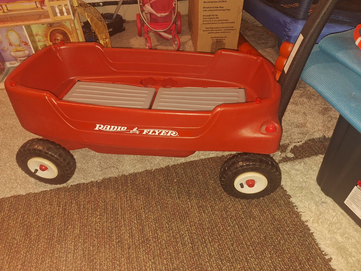 Radio Flyer Red Wagon