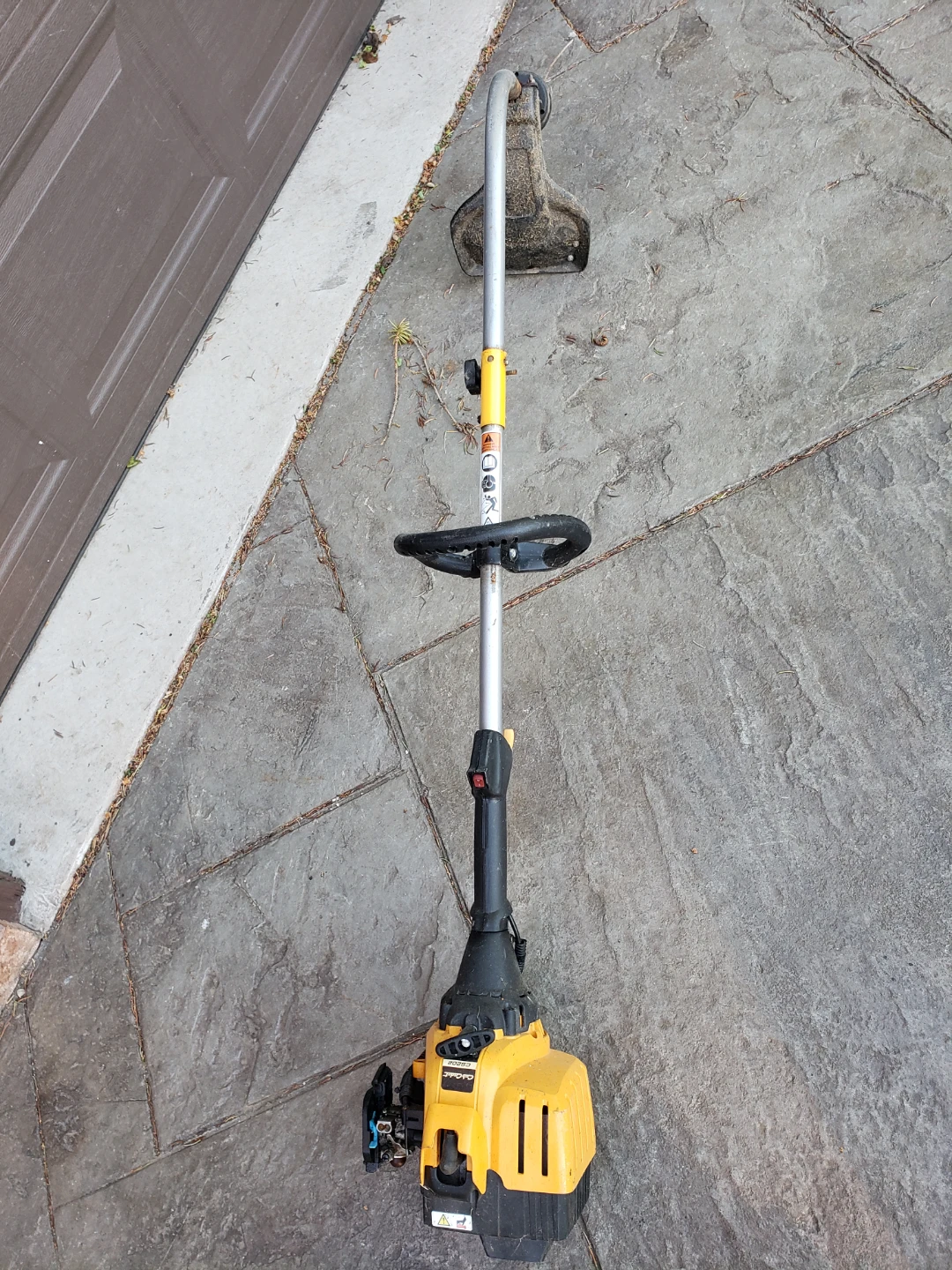 Cub Cadet 29cc Gas String Trimmer