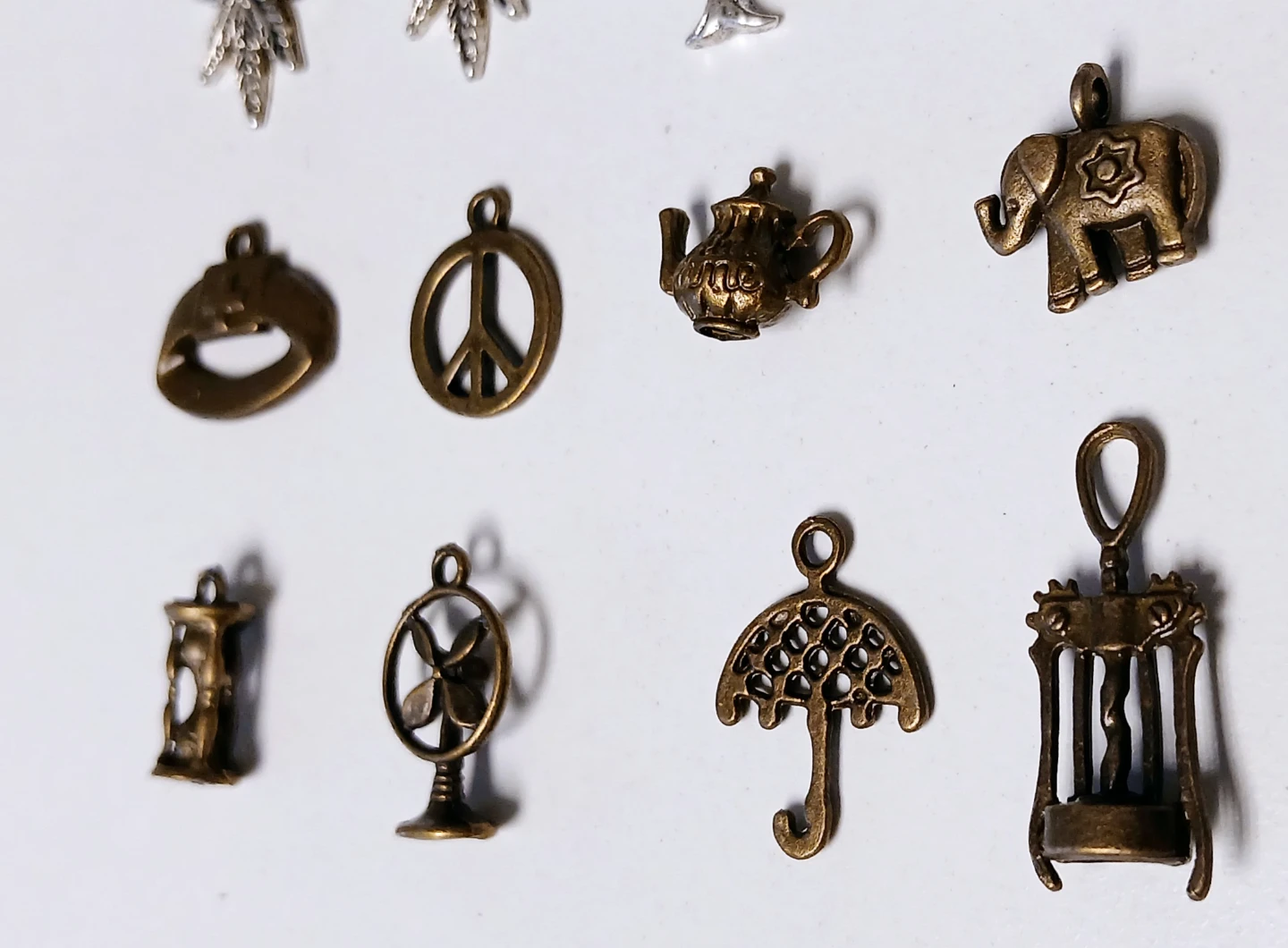 20 Assorted Charms Pendants Lot - photo 4