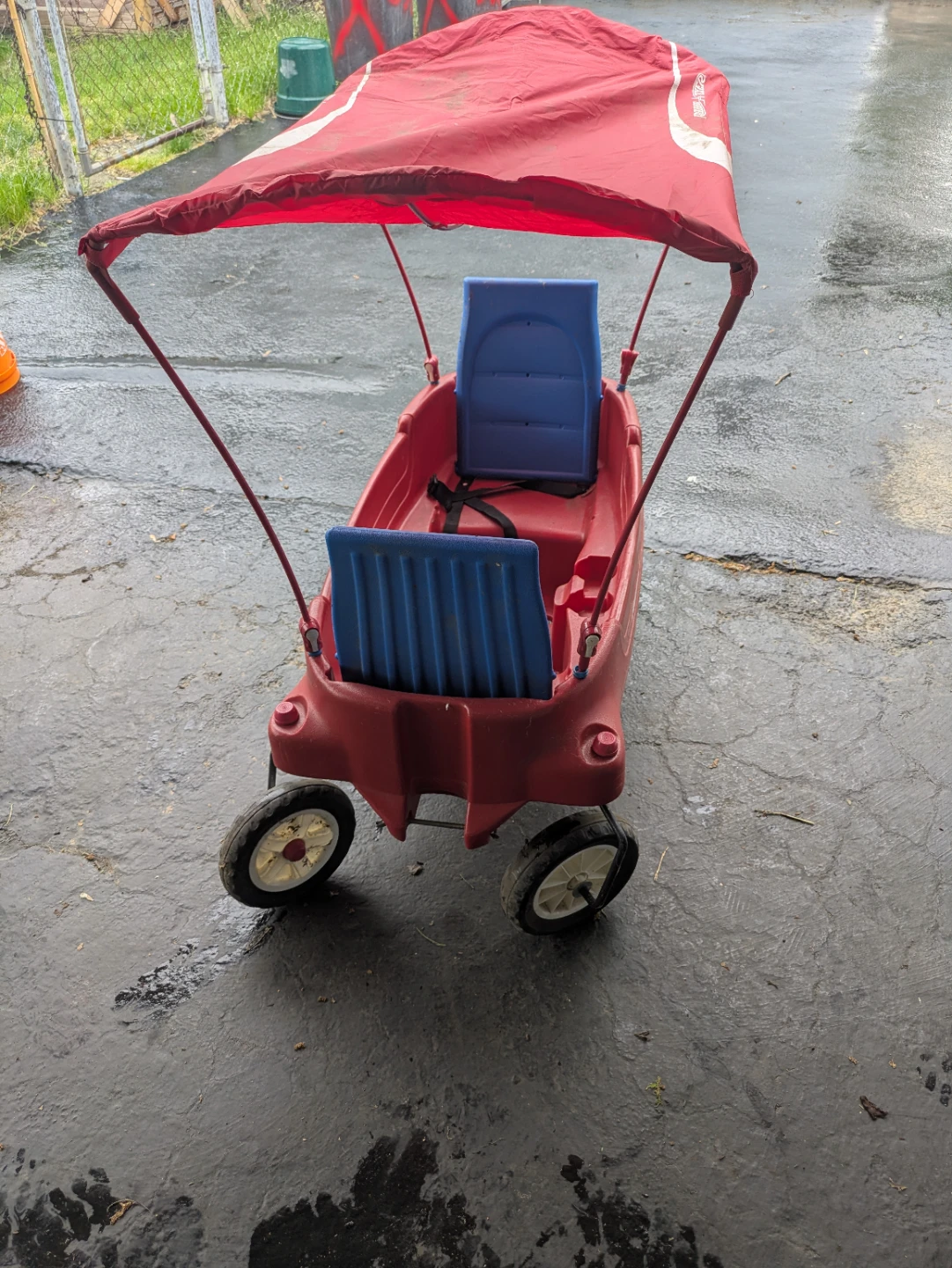 Radio Flyer All-Terrain Wagon with Canopy - photo 2
