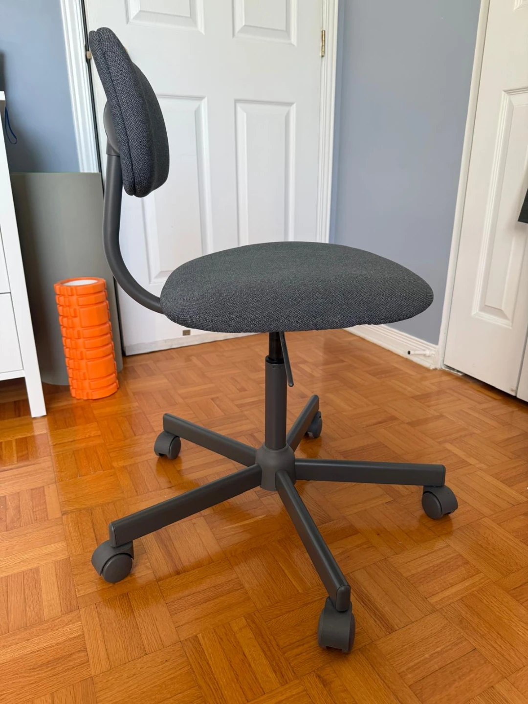 IKEA Grey Swivel Office Chair - photo 2