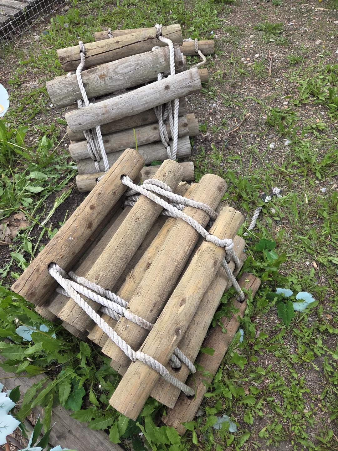 Wooden Rope Ladder about 30 ft each roll there are 4 rolls - photo 2