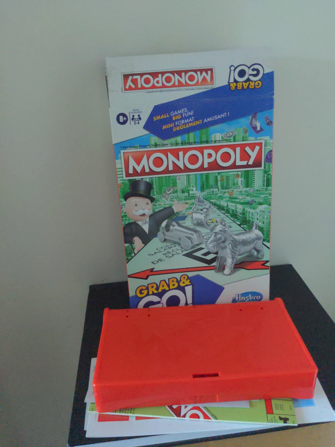Monopoly Go Grab & Go Travel Board Game⚽