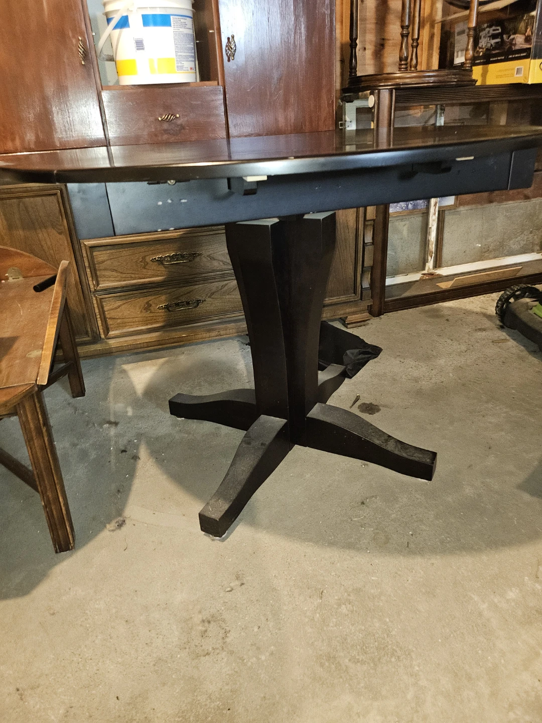 Dark Wood Drop Leaf Pedestal Table - photo 3