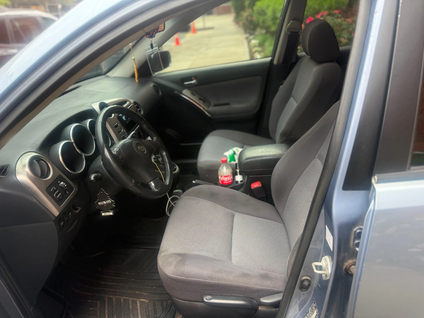 2007 Toyota Matrix Hatchback - photo 3