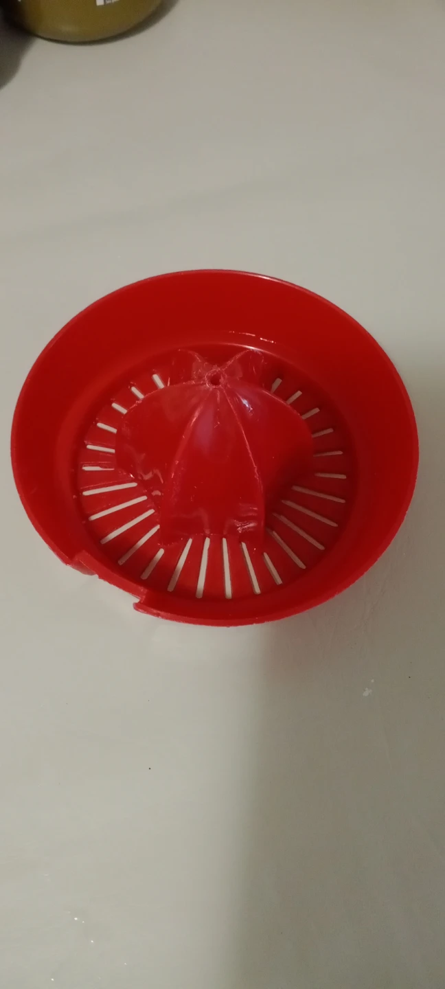 Red Citrus Juicer