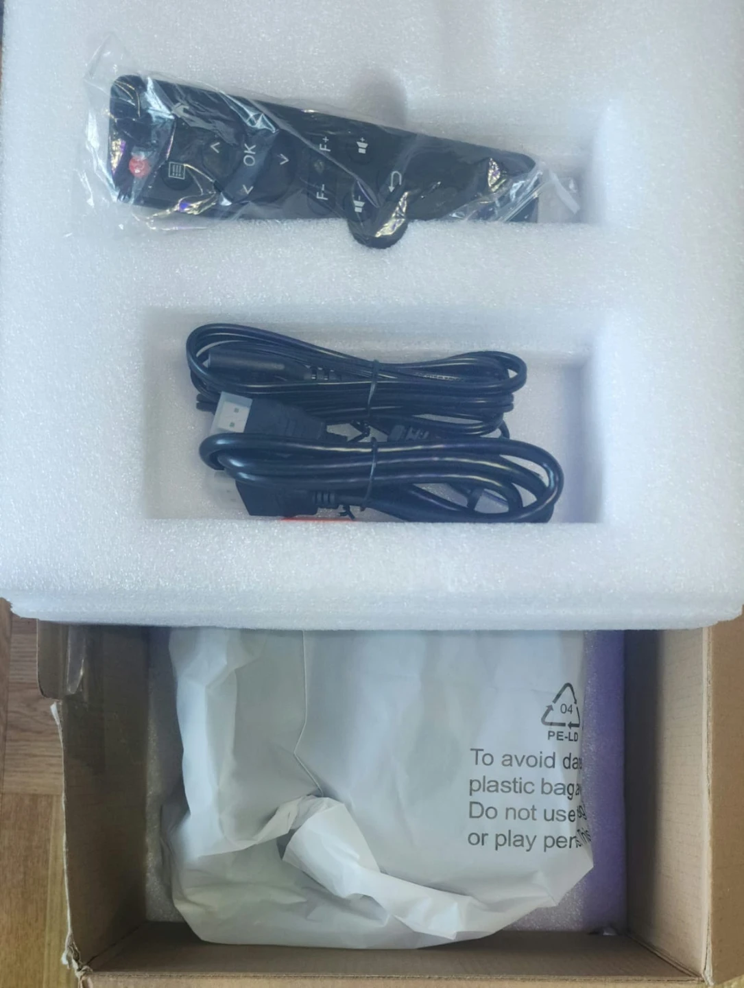 Smart Projector with 5G WiFi and Bluetooth - photo 2
