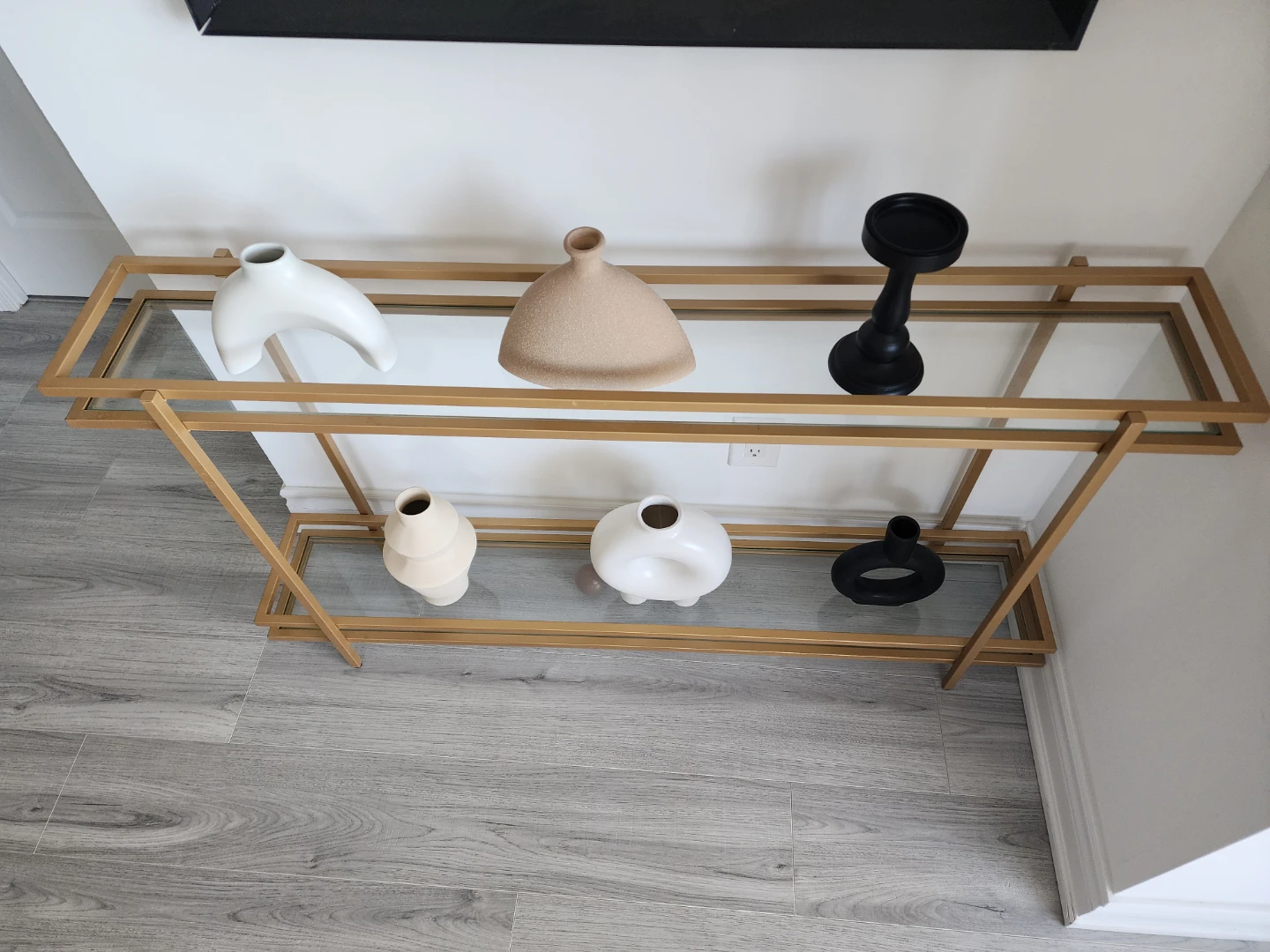 Gold Console Table with Glass Shelves + 6 objet(decor)