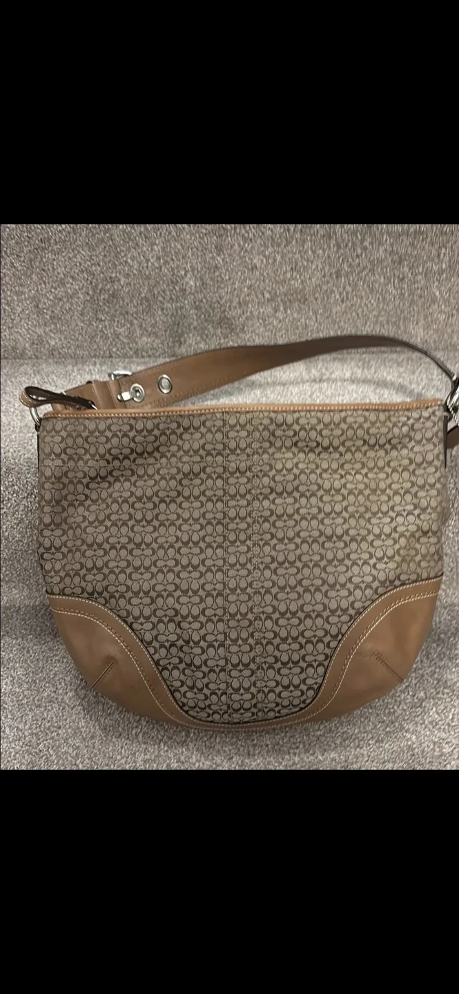 Coach Monogram Hobo Bag - photo 2