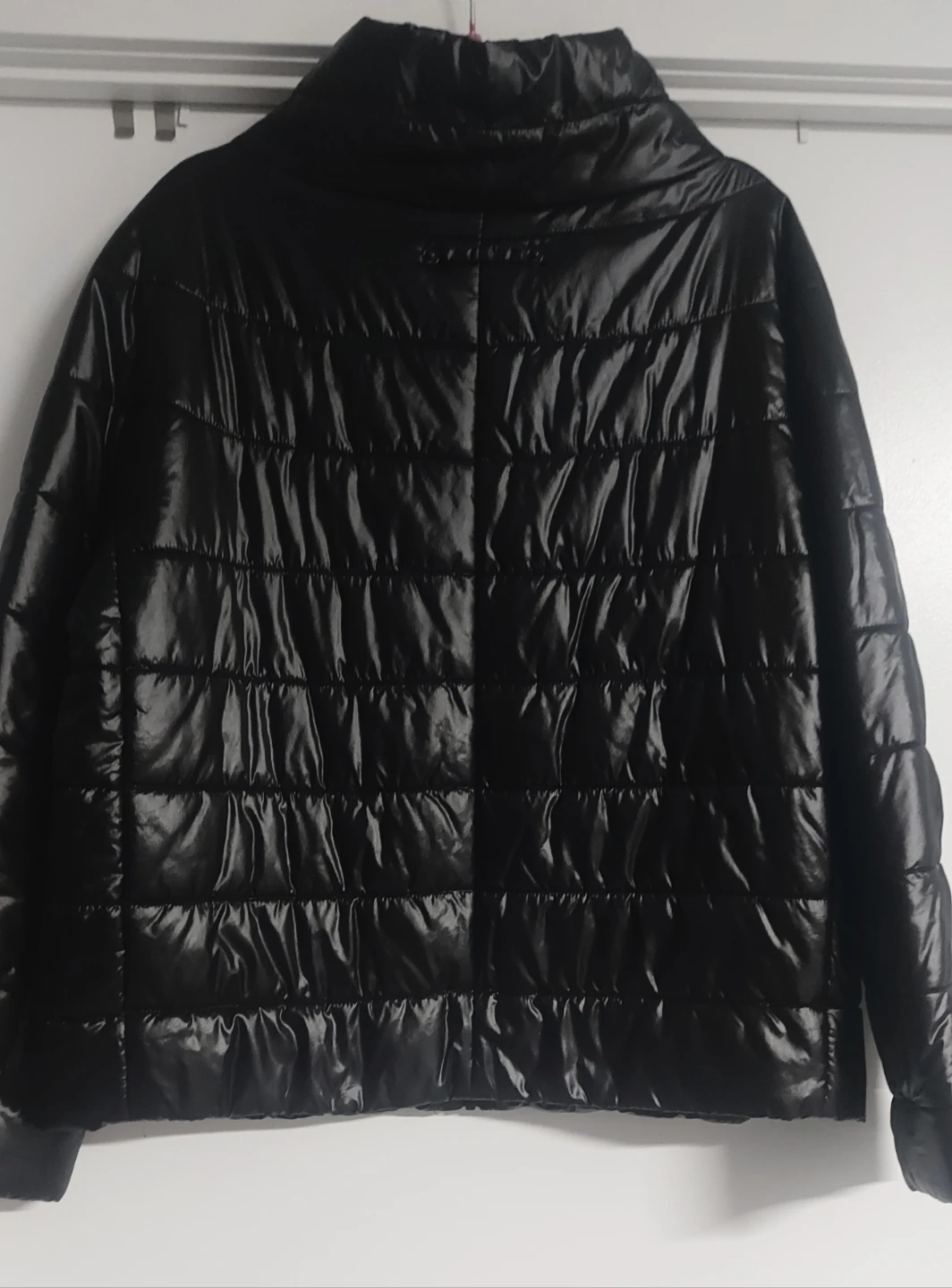 Nuage Black Puffer Jacket XL