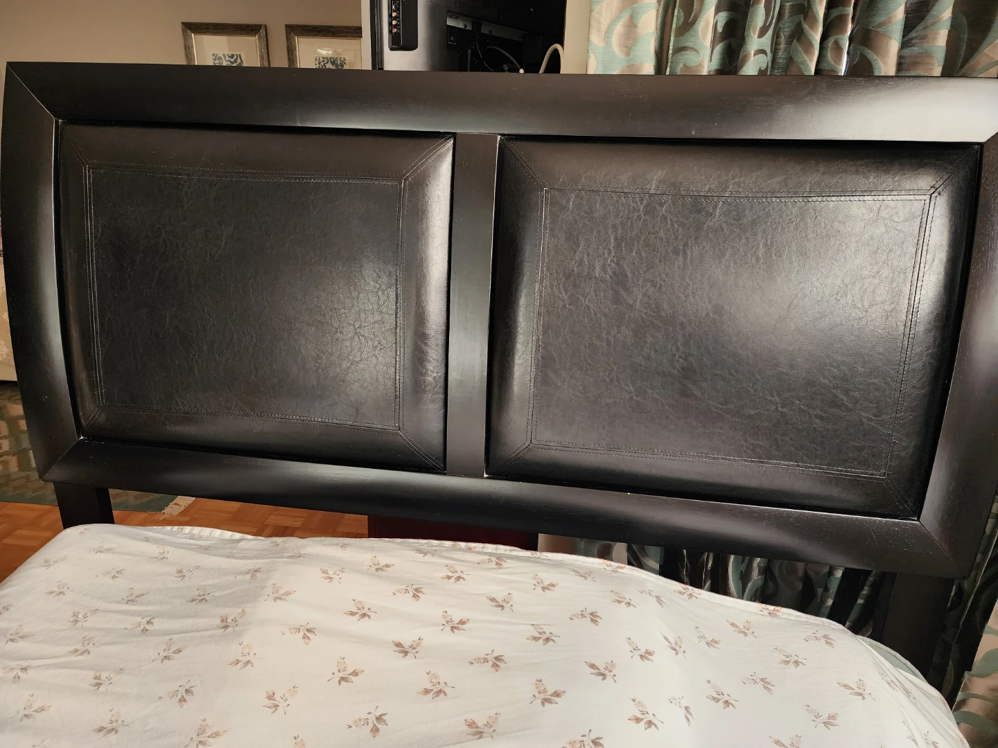 Dark Faux Leather Headboard - photo 5