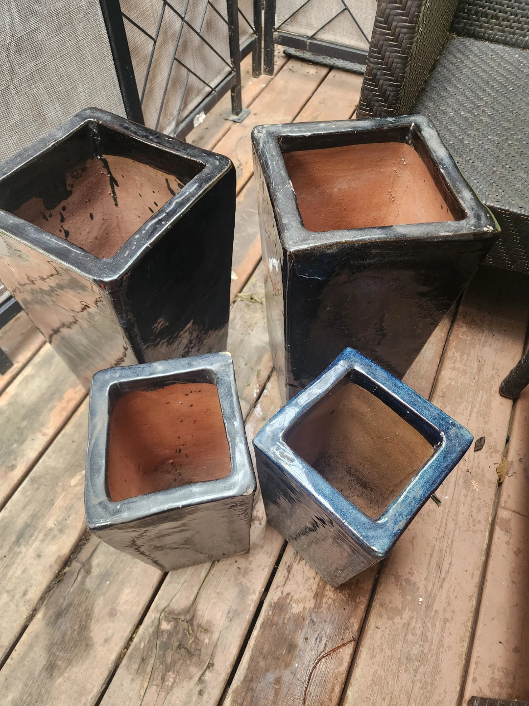 Large Black Glazed Planters - Set of 4 - photo 4