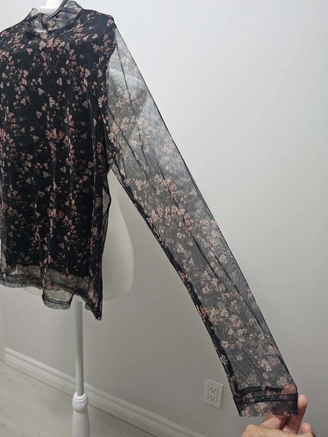 Sheer Floral Long Sleeve Top ⚽️ - photo 3