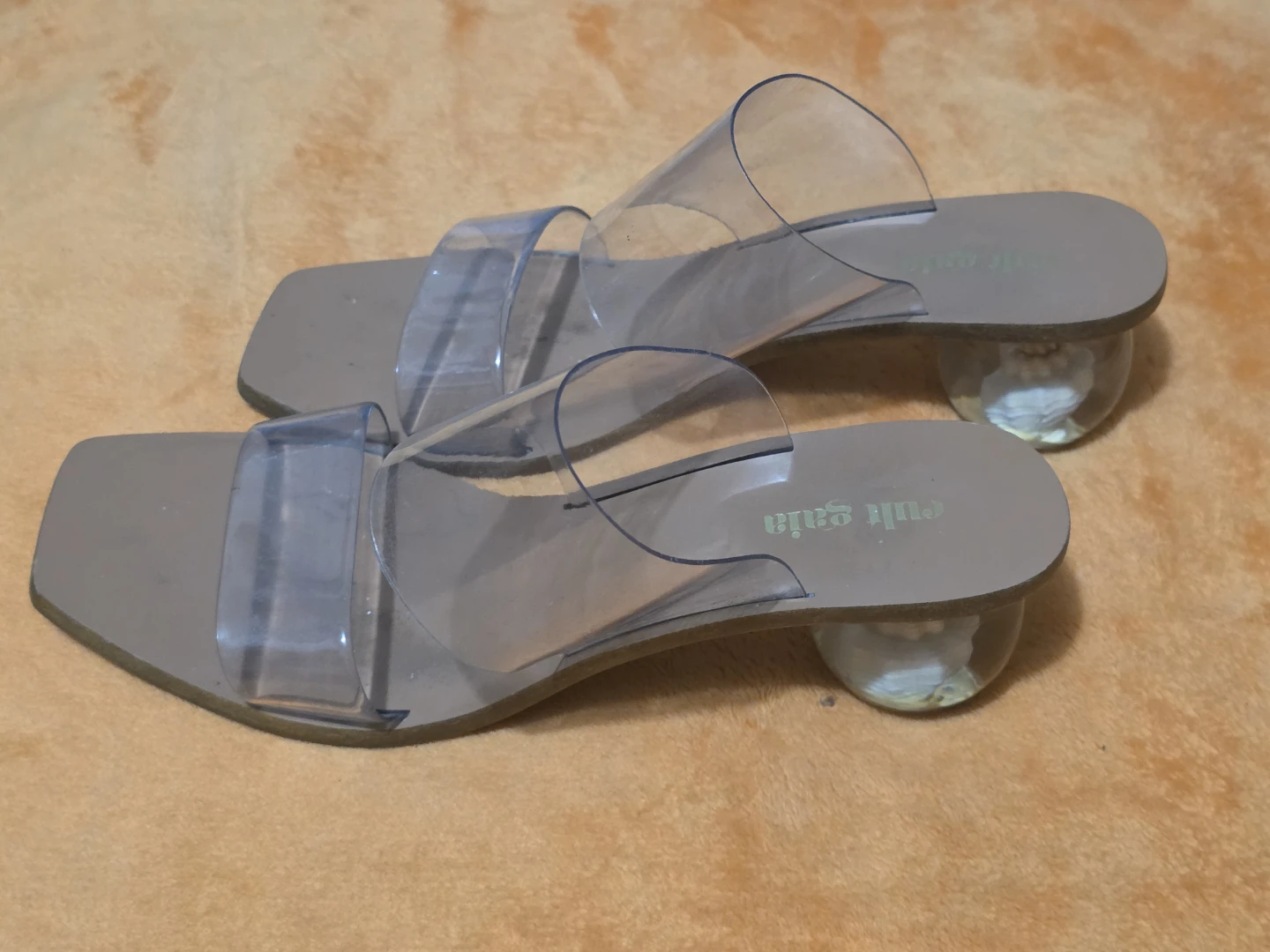 Cult Gaia Clear Slide Sandals with Shell Heels Size 37 - photo 5