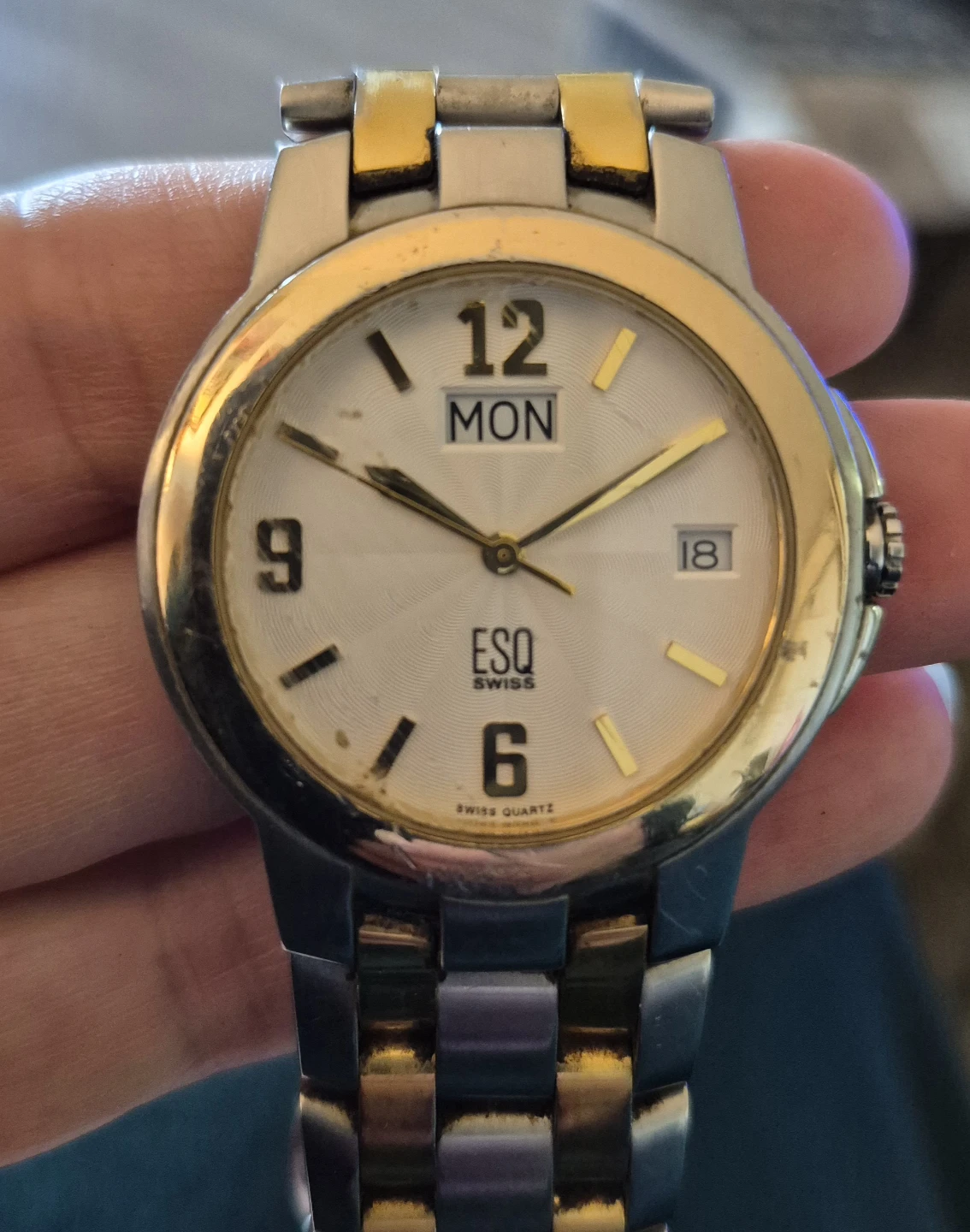 ESQ Swiss Quartz Two-Tone Watch needs battery