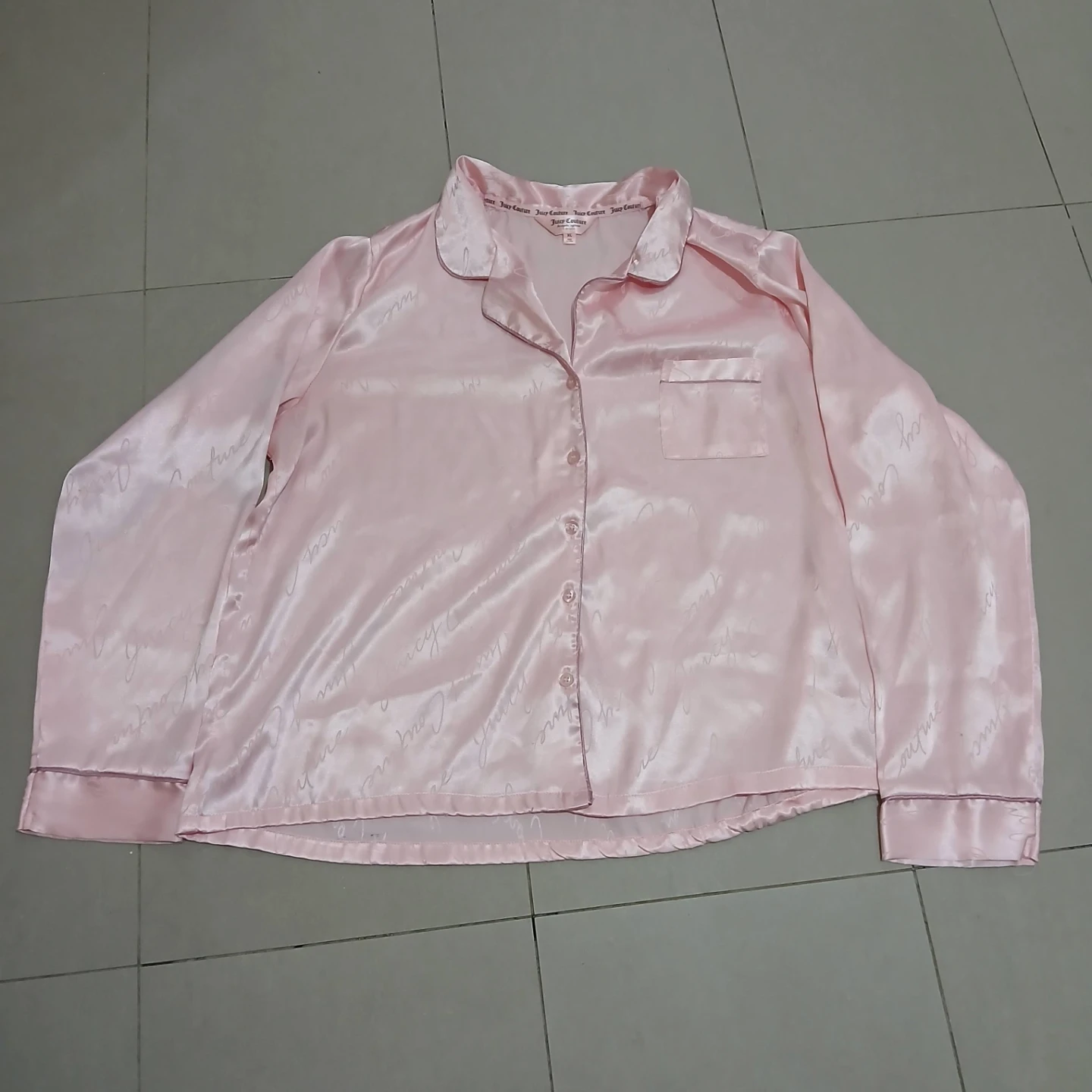 ⚽ Juicy Couture Pink Satin Pajama Top