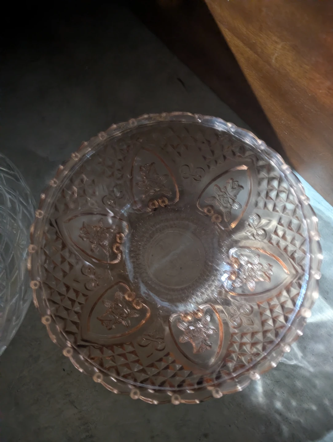 Pink Glass Serving Bowl - photo 2