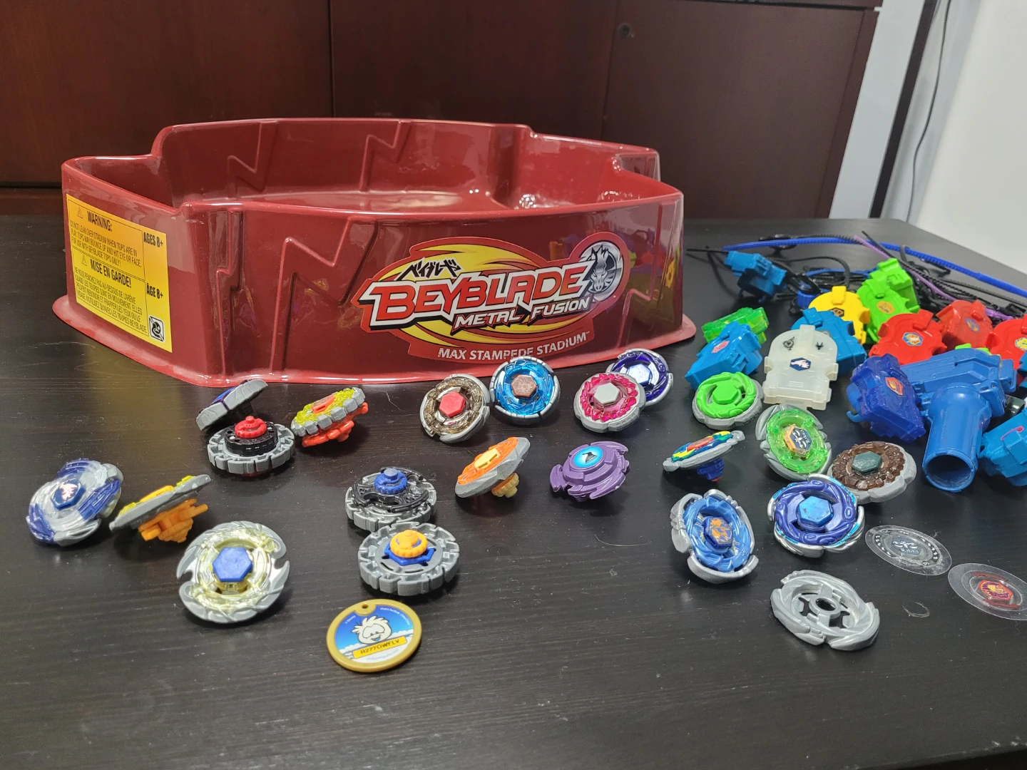 Beyblade Metal Fusion Lot with Stadium