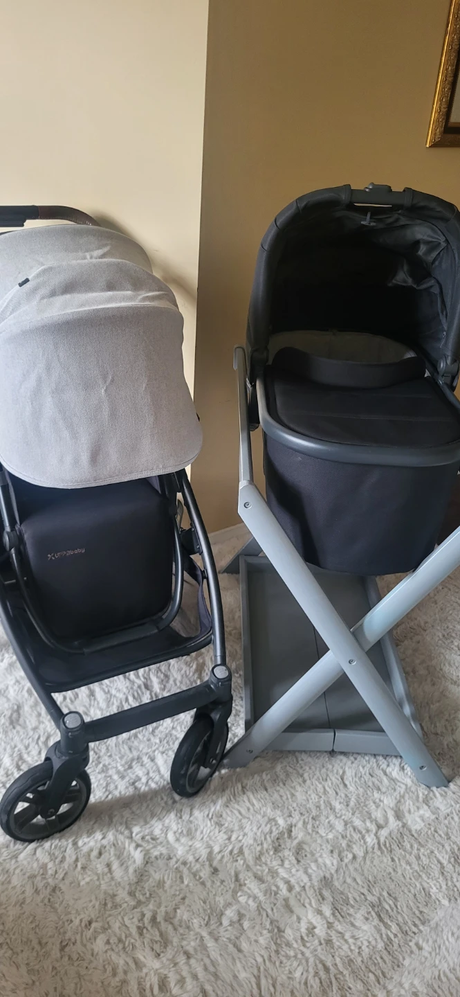 V2 UPPAbaby  Cruz Stroller with bassinet and stand - photo 3