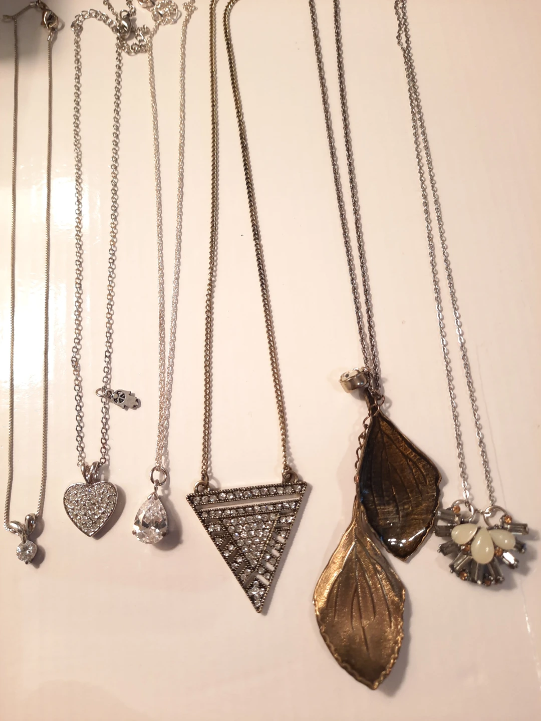 Assorted Women's Necklaces - photo 2