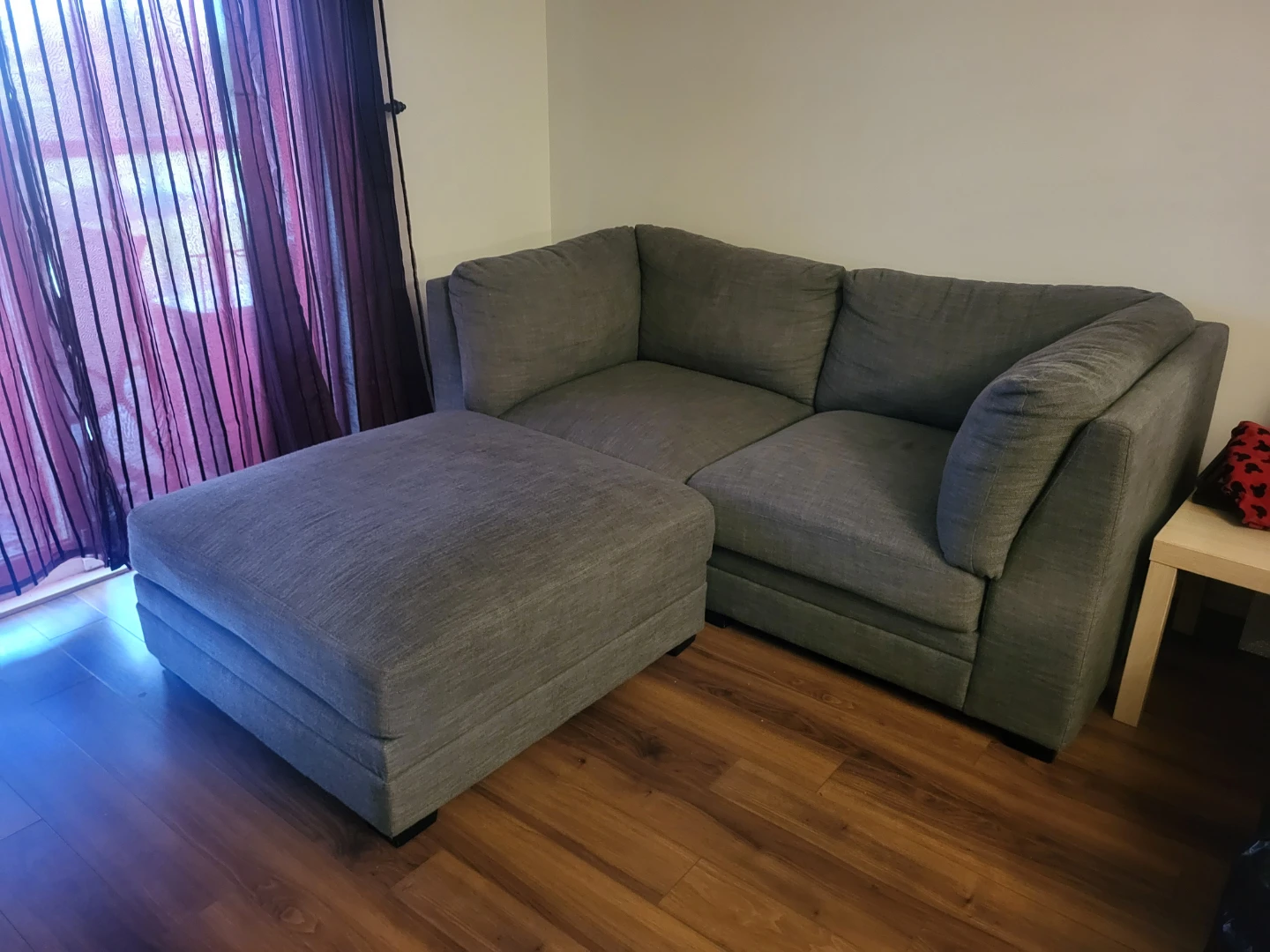 Grey Sectional Sofa with Ottoman