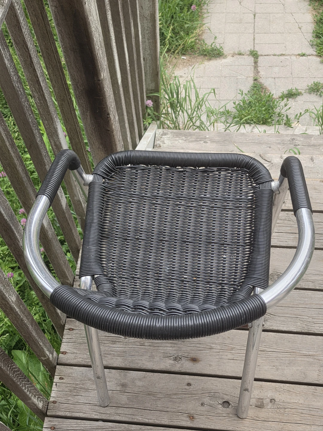Woven Seat Chair with Aluminum Frame