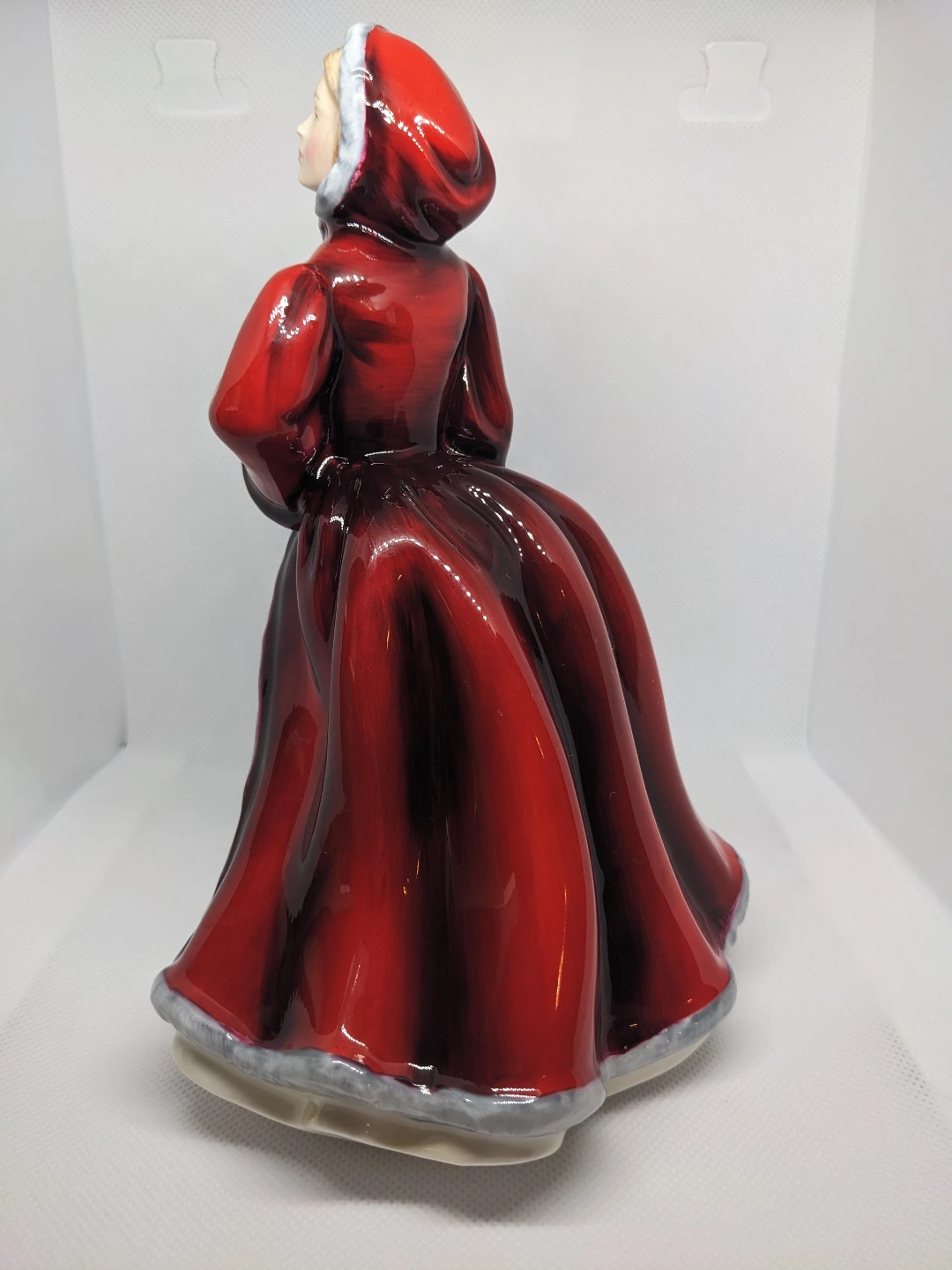 Royal Doulton "Rachel" Vintage Figure - photo 3