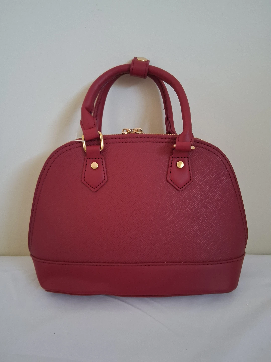 NEW RED SATCHEL HANDBAG