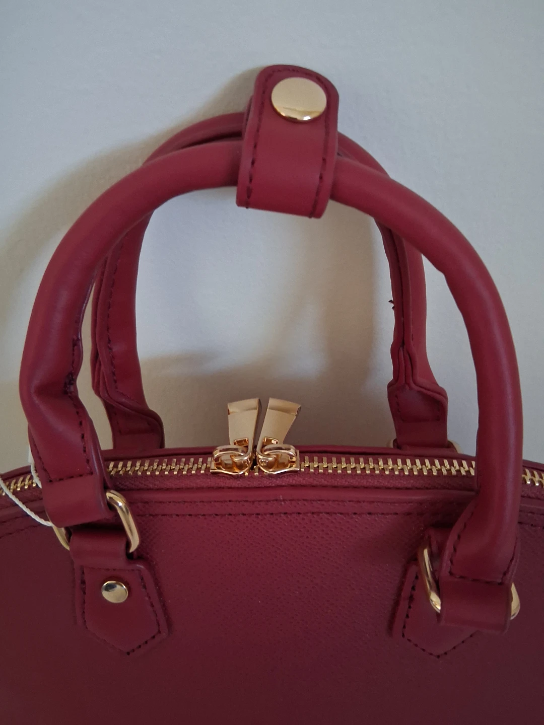 NEW RED SATCHEL HANDBAG - photo 2
