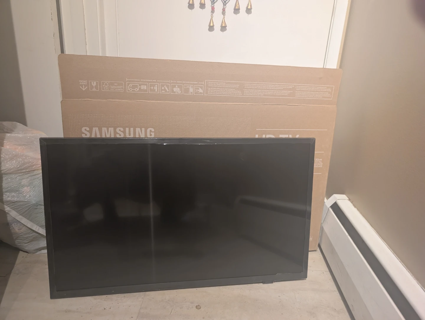 Samsung HD TV H5000F 32 Inch