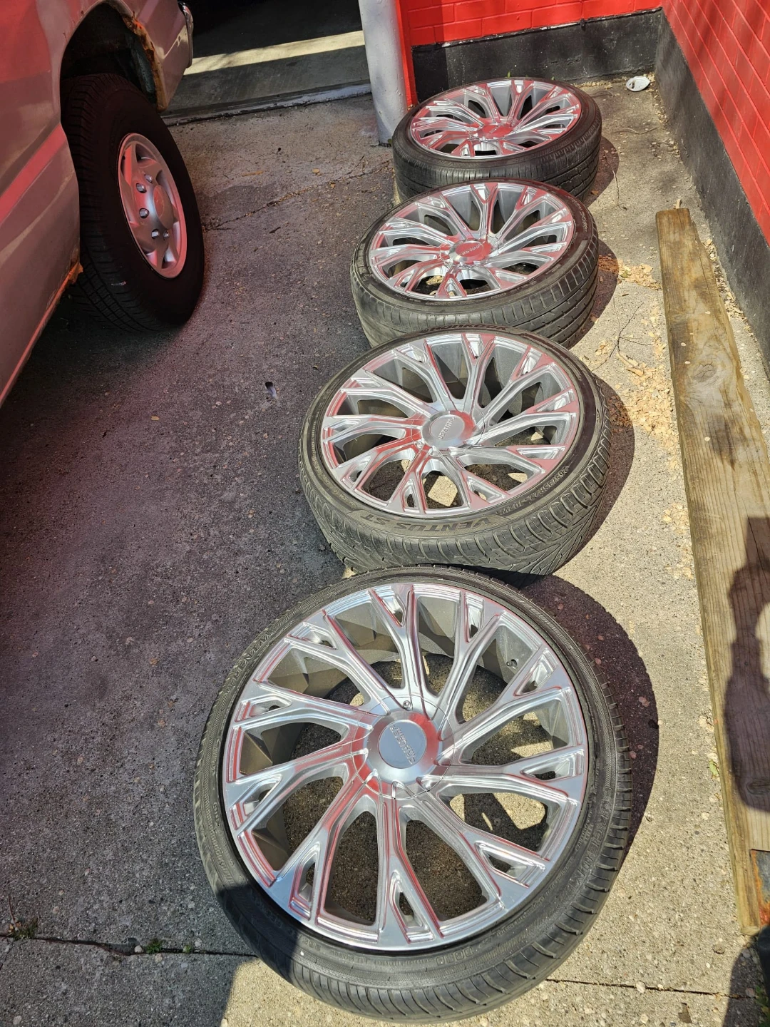 22 inch cruiser rims wheels 5x114.3 5x115 5x139.7 5x4.5 5x5.5 - photo 5