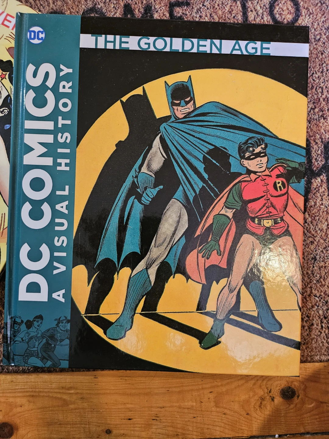 DC Comics A Visual History Books (Set of 4) - photo 3
