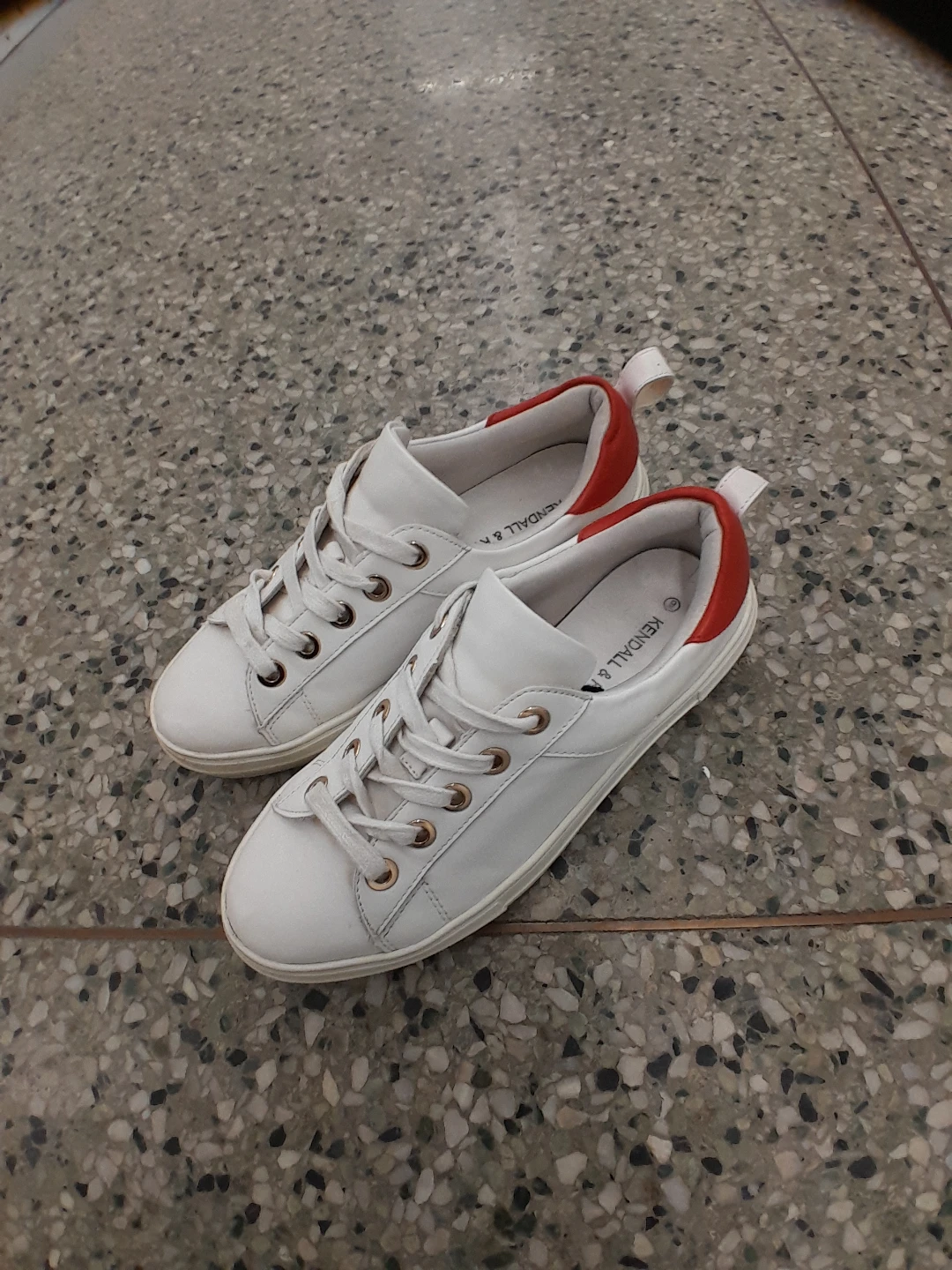 White Kendall & Kylie Sneakers Men's Size 8.5