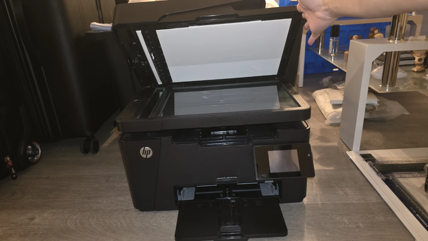 HP LaserJet Wireless Printer - photo 3