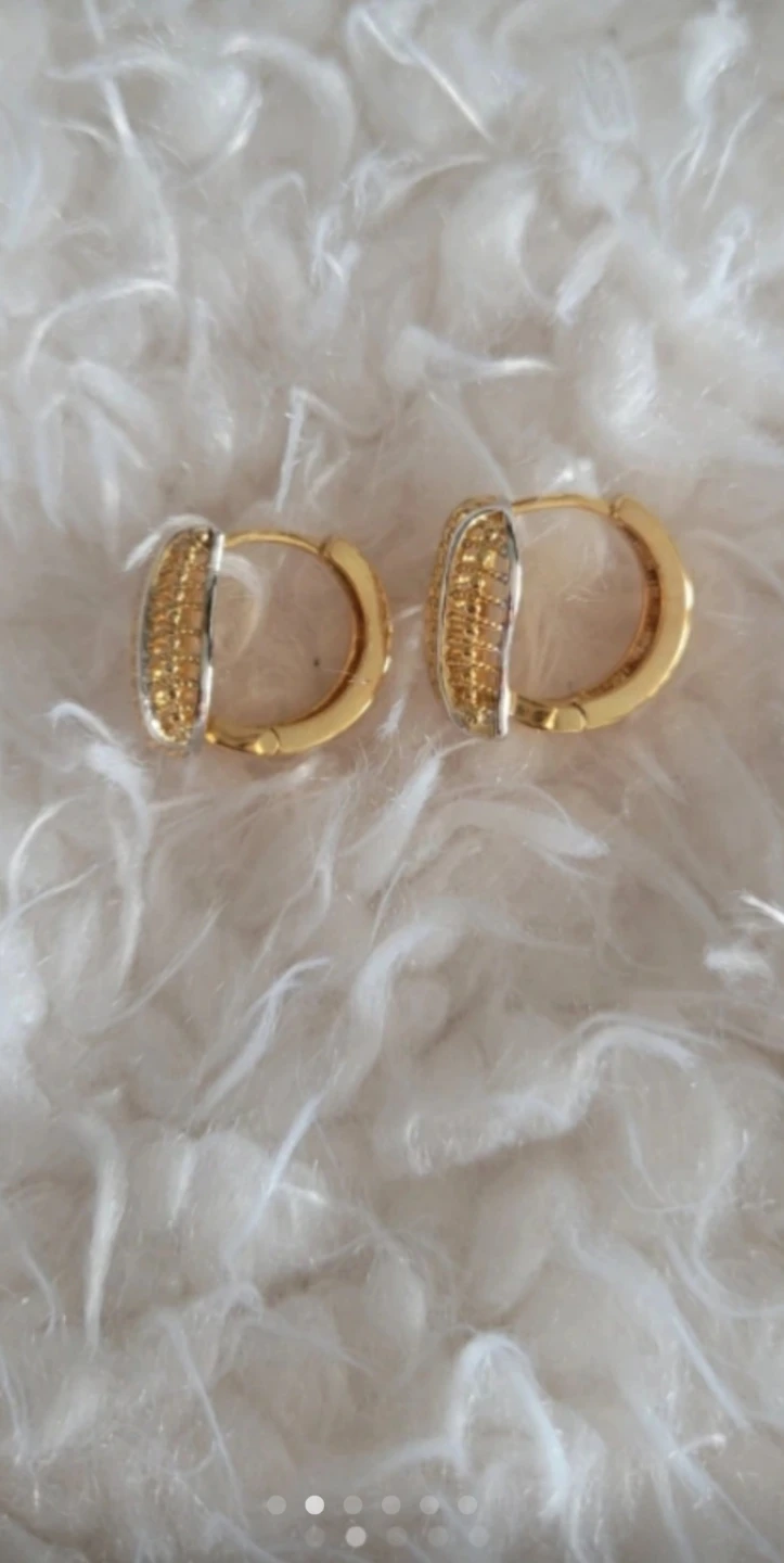 Gold-filled filgree hoop earrings - photo 2
